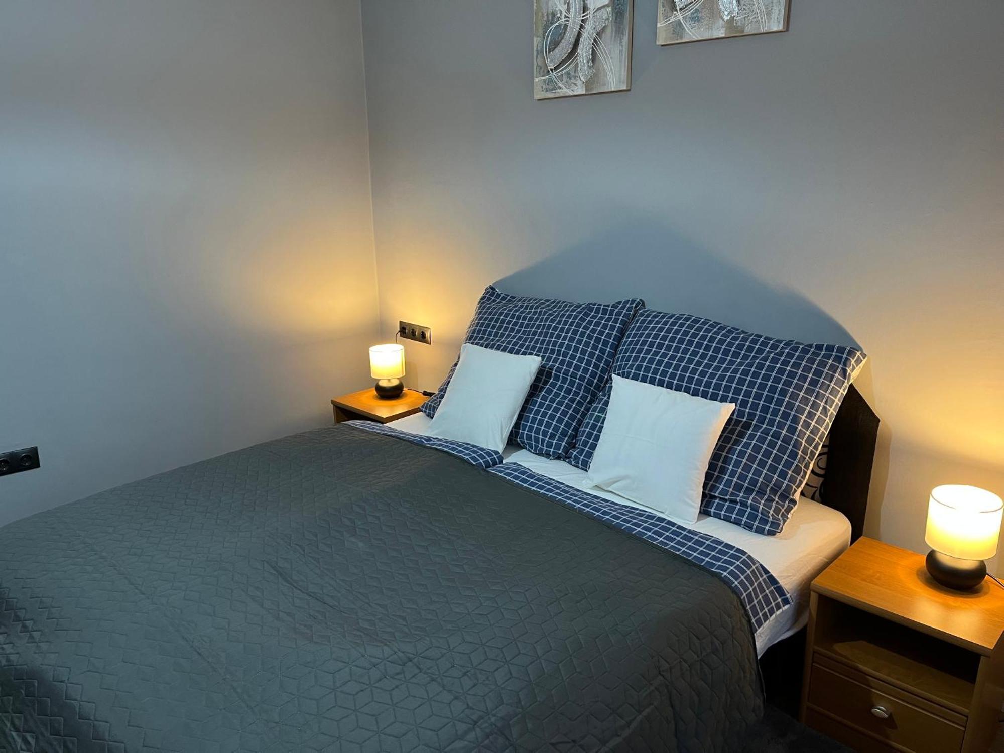 Mandula Vendeghaz Apartment Егер Екстериор снимка
