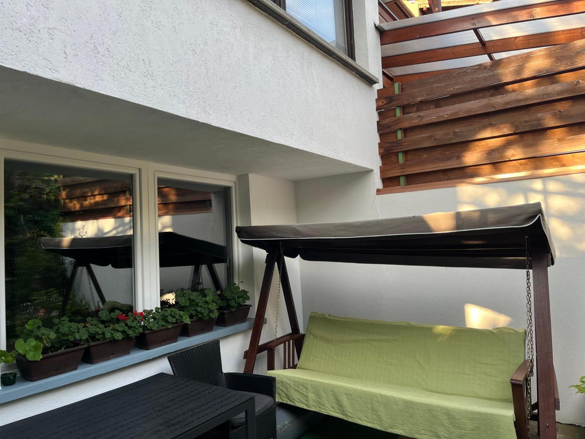 Mandula Vendeghaz Apartment Егер Екстериор снимка